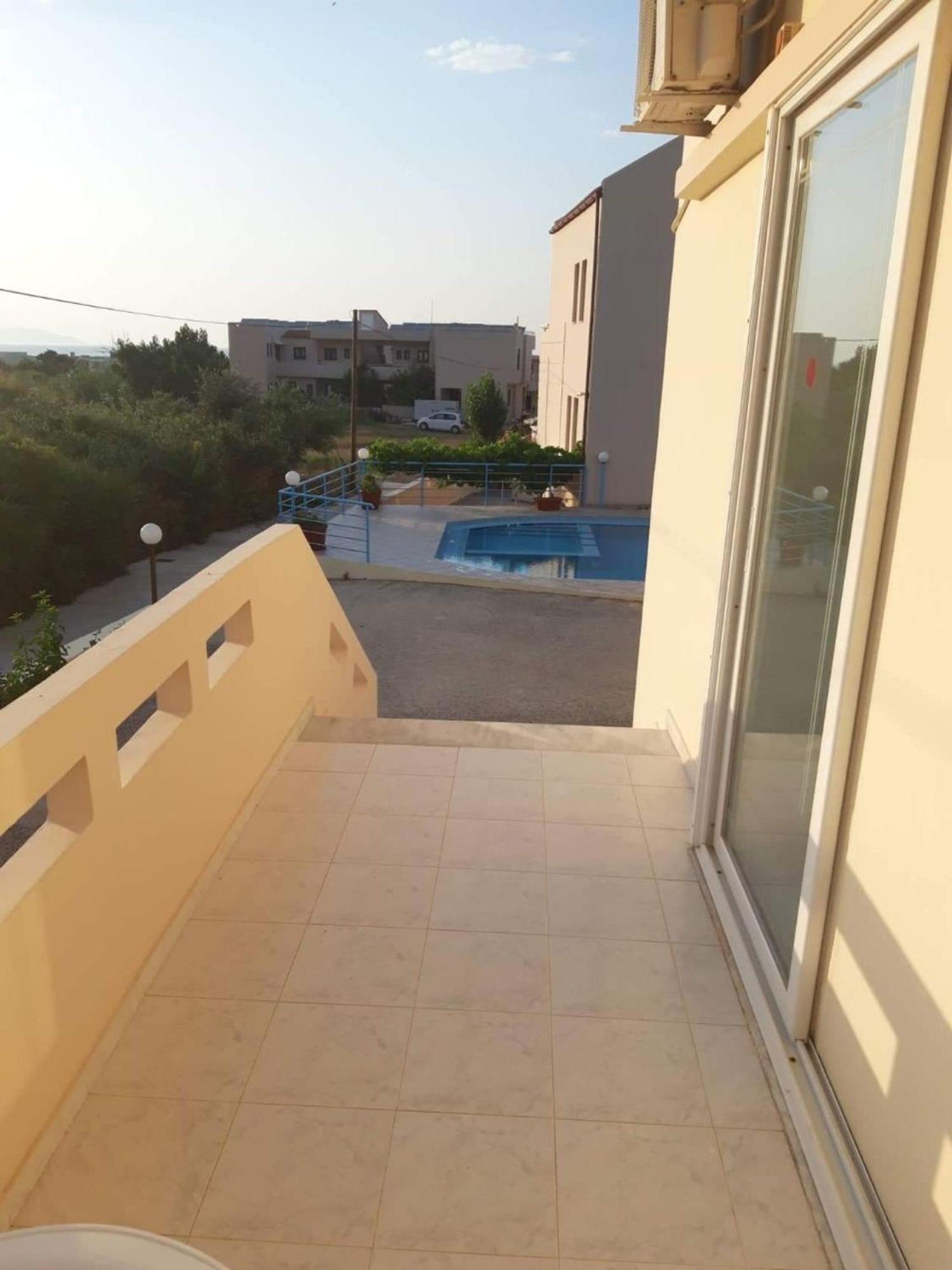 Litinas Apartments With Pool Agia Marina  Exterior photo