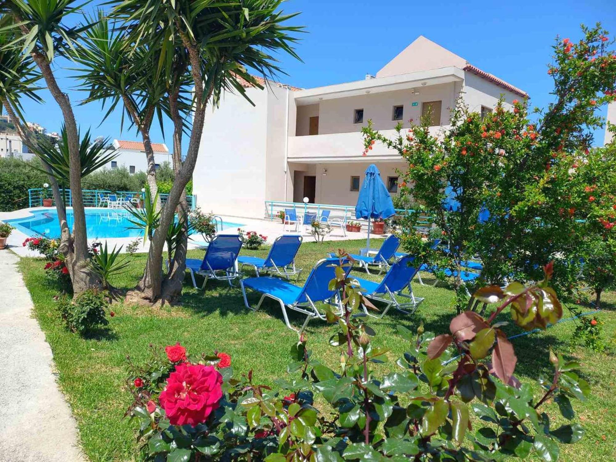 Litinas Apartments With Pool Agia Marina  Exterior photo